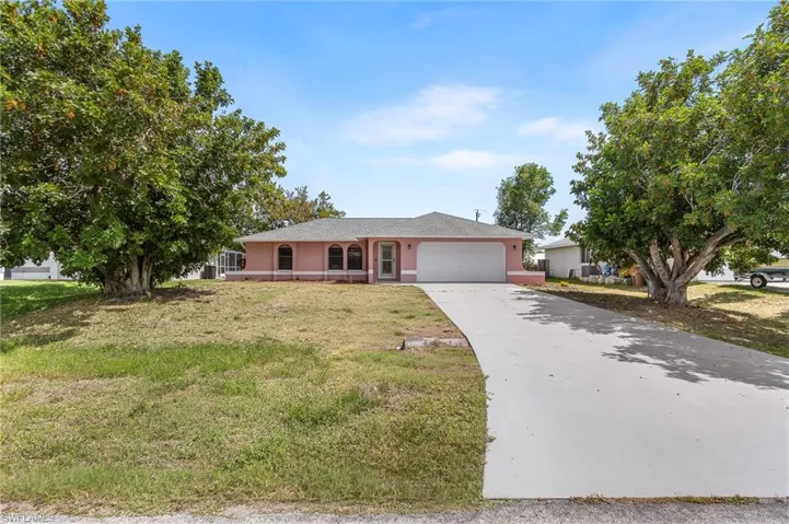 930 Sw 34th St, Cape Coral, Florida 33914