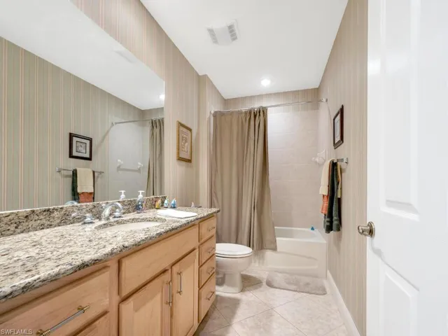 Guest Bath.