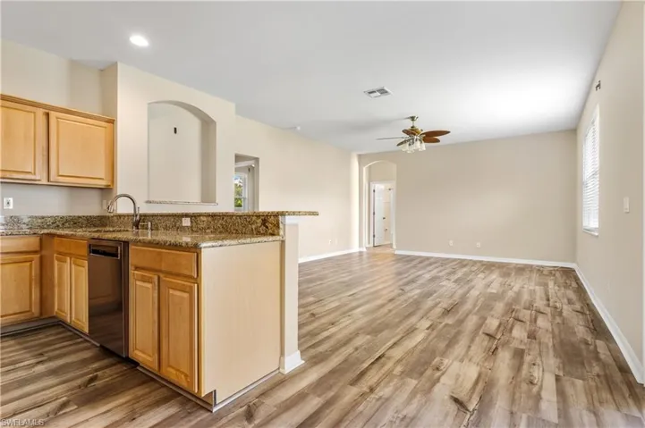 Kitchen Family Room