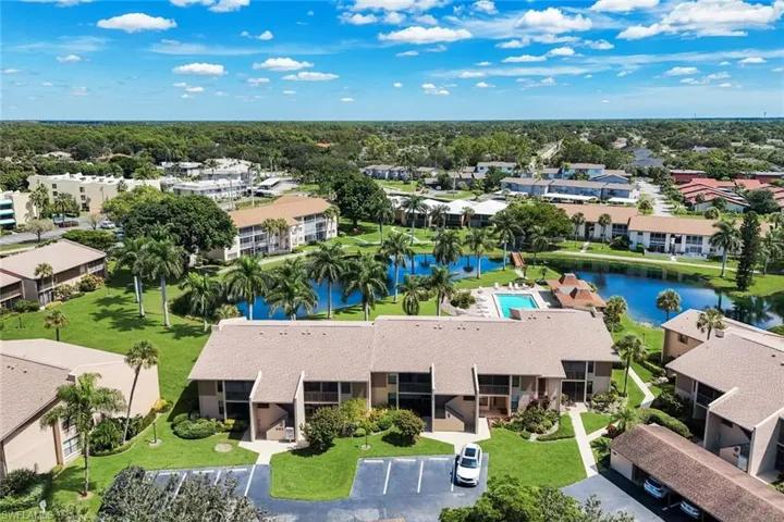 960 Palm View Dr 209, Naples, Florida 34110