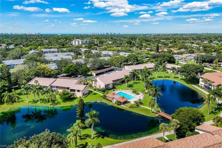960 Palm View Dr 209, Naples, Florida 34110