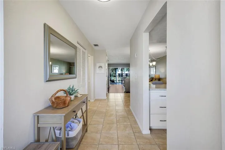 960 Palm View Dr 209, Naples, Florida 34110