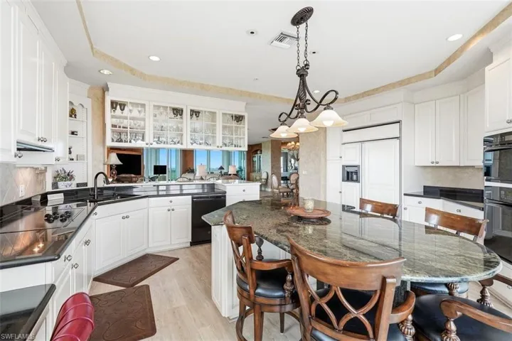 4801 Island Pond Ct 801, Bonita Springs, Florida 34134