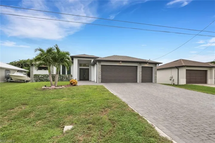2806 Miracle Pkwy, Cape Coral, Florida 33914
