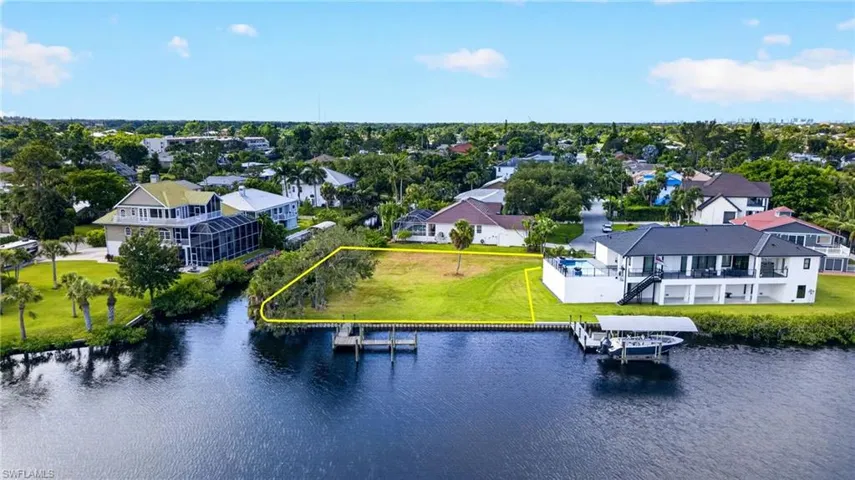 27218 High Seas Ln, Bonita Springs, Florida 34135
