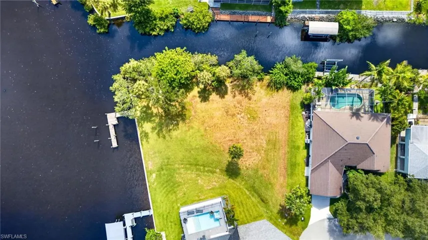 27218 High Seas Ln, Bonita Springs, Florida 34135