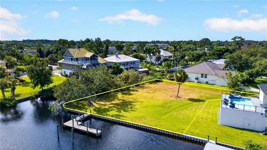 27218 High Seas Ln, Bonita Springs, Florida 34135