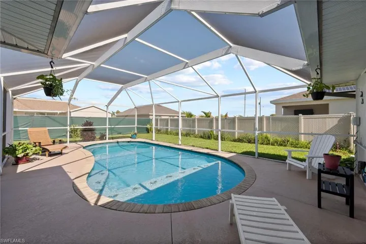 Fully Screened in Heated Pool