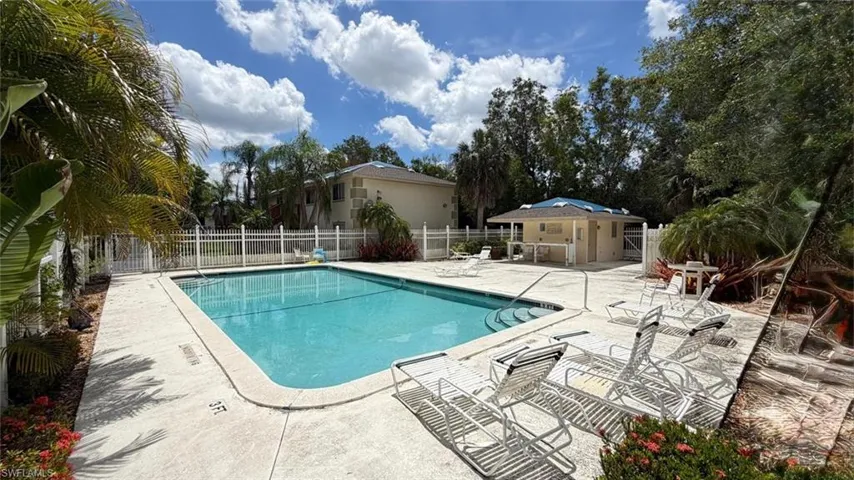 5410 16th Pl Sw B-1, Naples, Florida 34116