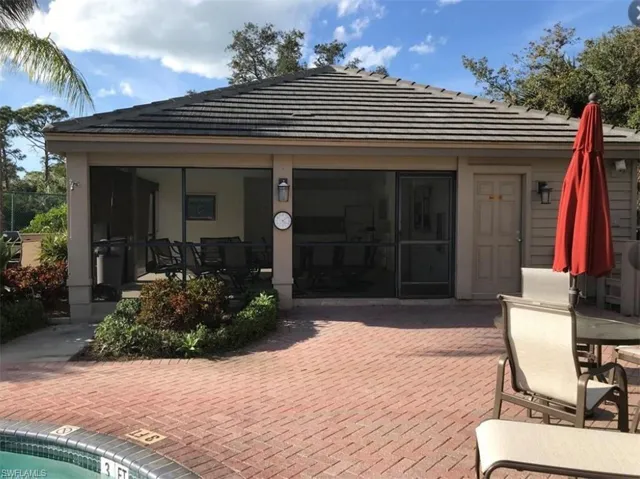 Oakwood Villas clubhouse.