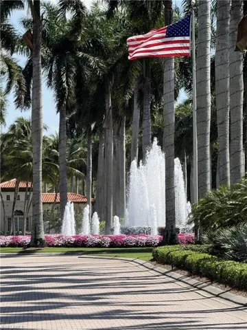 Entrance fountain leading to Tiburon Gate House community