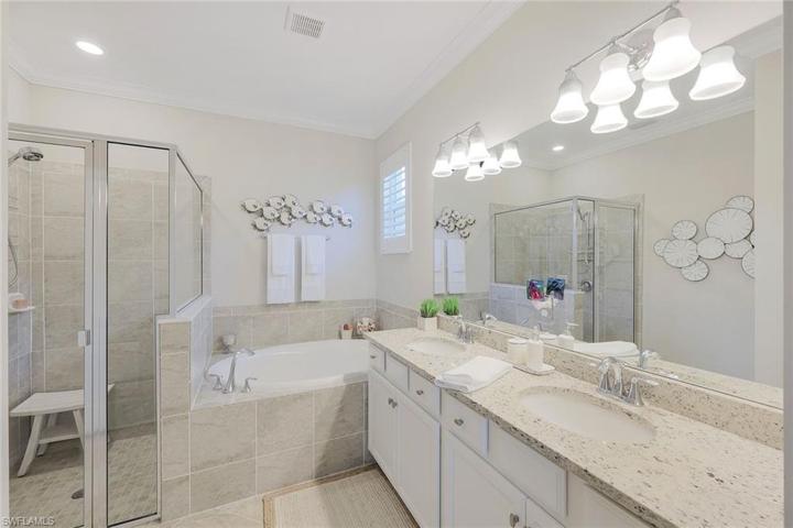 Primary BR bath