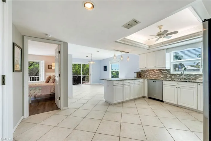 1503 Angel Dr, Sanibel, Florida 33957