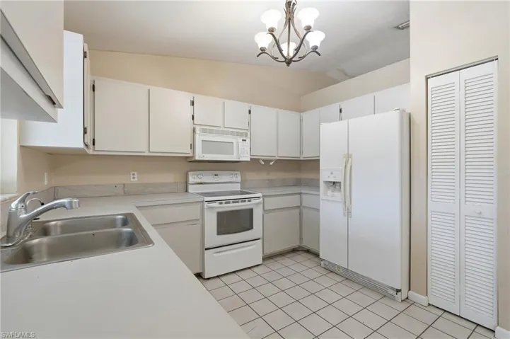 906 Wells Ave, Lehigh Acres, Florida 33972