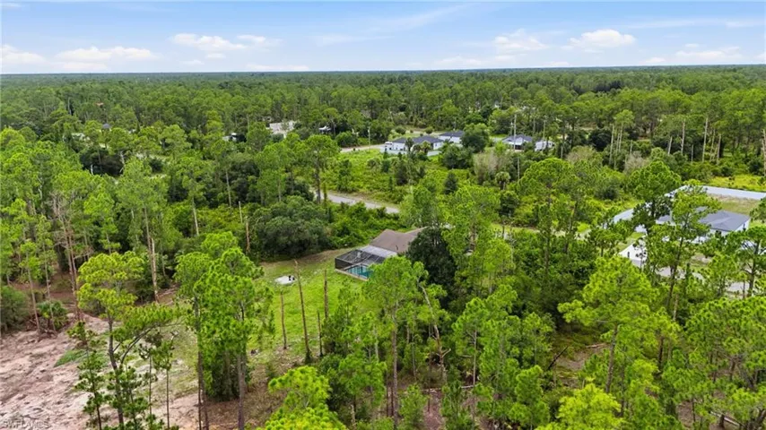 906 Wells Ave, Lehigh Acres, Florida 33972