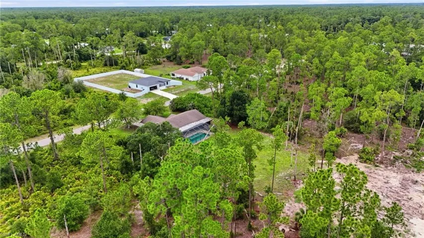 906 Wells Ave, Lehigh Acres, Florida 33972