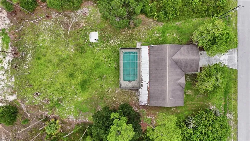 906 Wells Ave, Lehigh Acres, Florida 33972