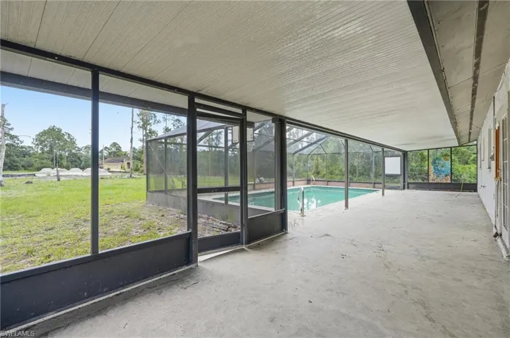906 Wells Ave, Lehigh Acres, Florida 33972