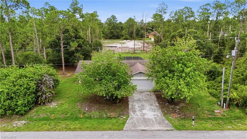906 Wells Ave, Lehigh Acres, Florida 33972