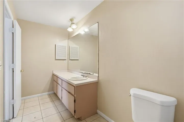 906 Wells Ave, Lehigh Acres, Florida 33972