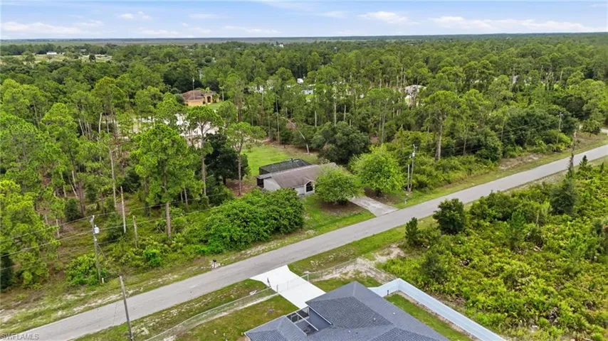 906 Wells Ave, Lehigh Acres, Florida 33972