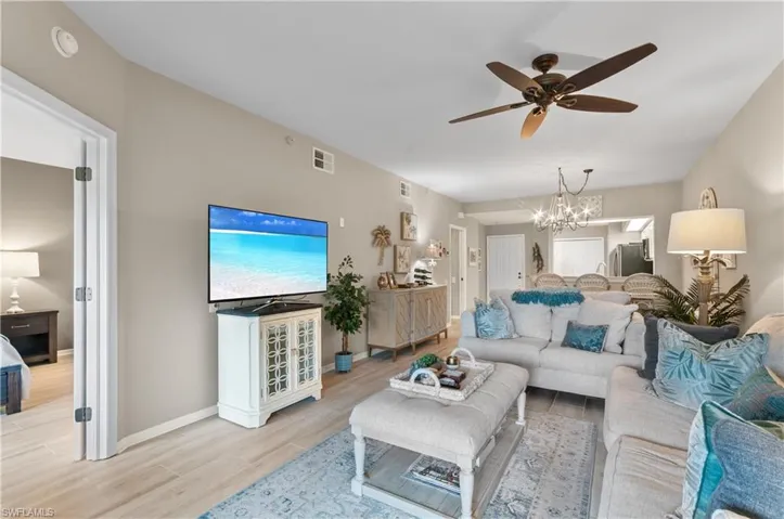 Beautifully decorated, ready to move right in.