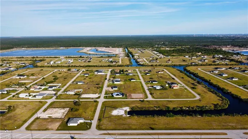 3936 40th Ter, Cape Coral, Florida 33993
