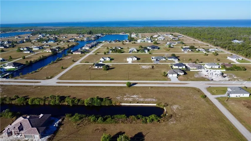 3936 40th Ter, Cape Coral, Florida 33993