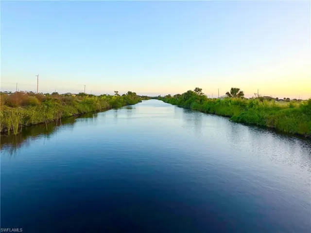 3936 40th Ter, Cape Coral, Florida 33993