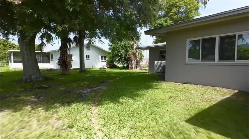 312 W Circle Dr, Clewiston, Florida 33440