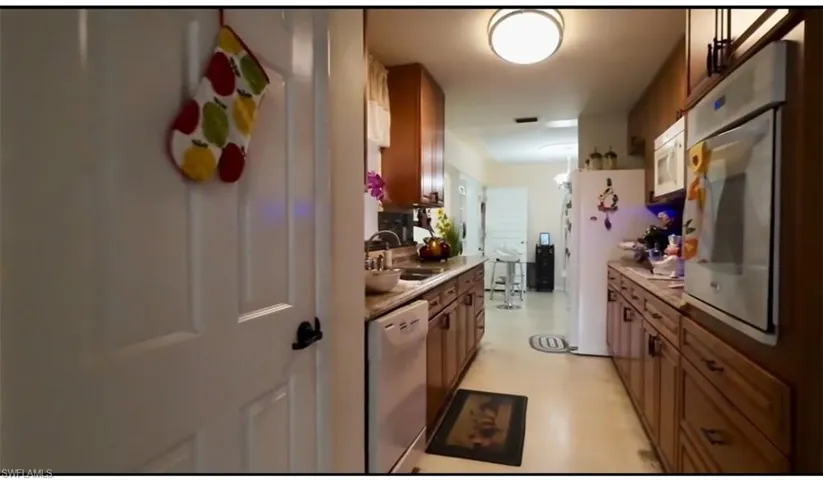 312 W Circle Dr, Clewiston, Florida 33440