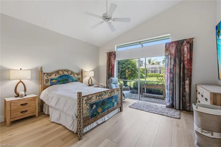 5900 Fountain Dr, Naples, Florida 34119