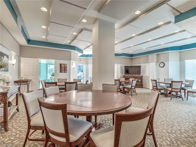 Social room for parties and owner gatherings