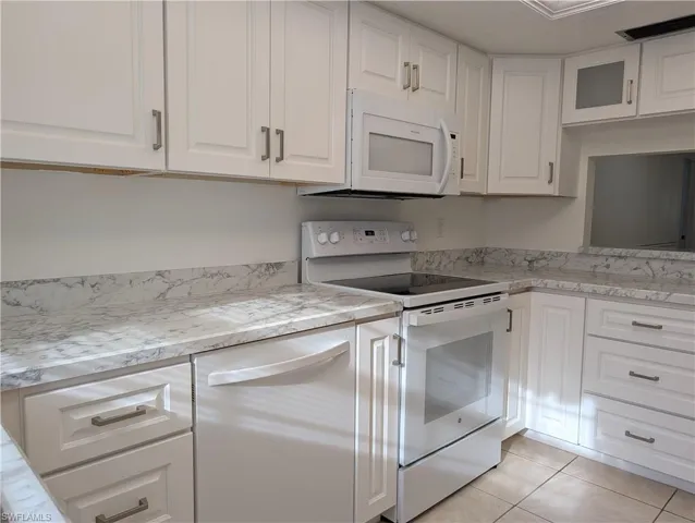 7050 Nantucket Cir 4, North Fort Myers, Florida 33917