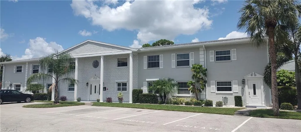 7050 Nantucket Cir 4, North Fort Myers, Florida 33917