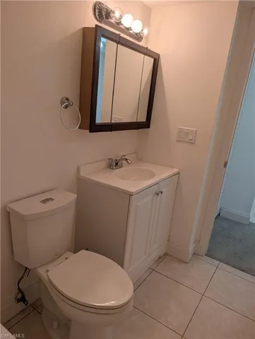 7050 Nantucket Cir 4, North Fort Myers, Florida 33917