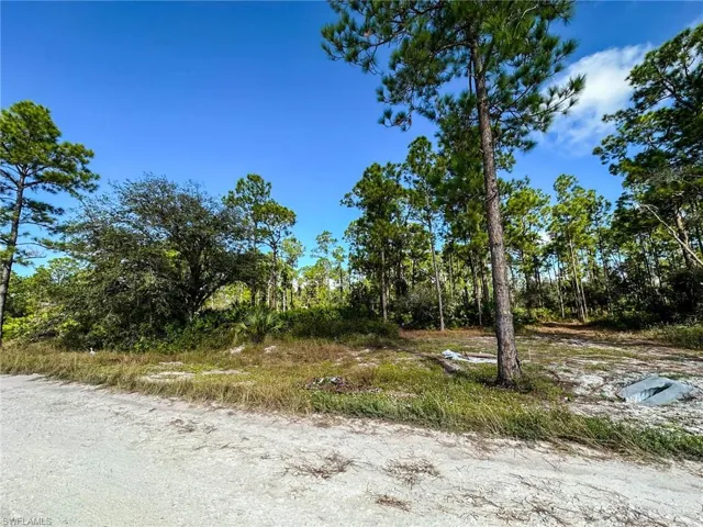 7834  19th  PL, Labelle, FL 33935