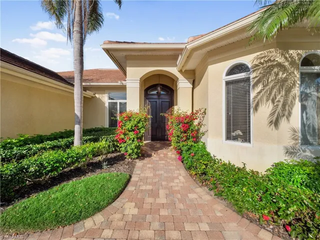 11971  Cypress Links  DR, Fort Myers, FL 33913