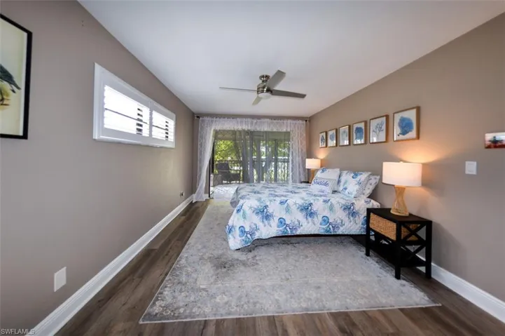 5690  Trailwinds  DR, Fort Myers, FL 33907