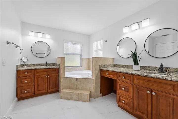 3241  Orange Grove  TRL, Naples, FL 34120