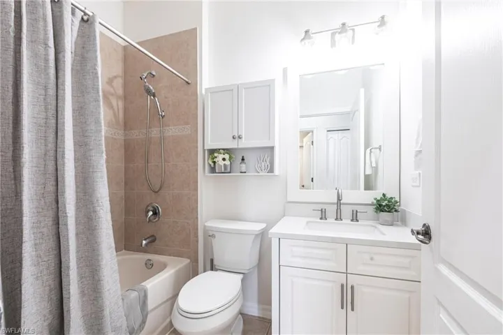 12688 Stone Tower Loop, Fort Myers, Florida 33913