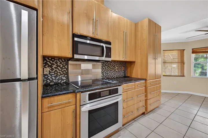 6890 Circle Dr, Fort Myers, Florida 33905