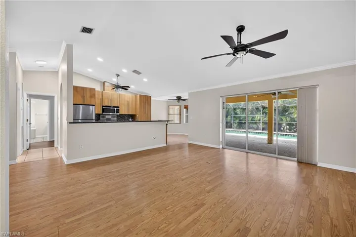 6890 Circle Dr, Fort Myers, Florida 33905
