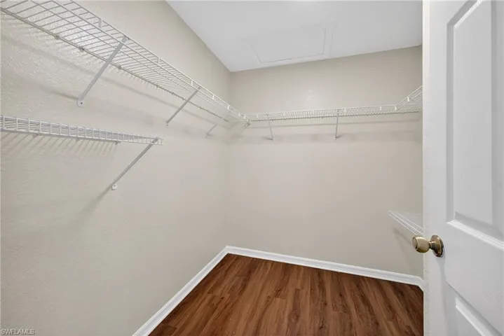 6890 Circle Dr, Fort Myers, Florida 33905