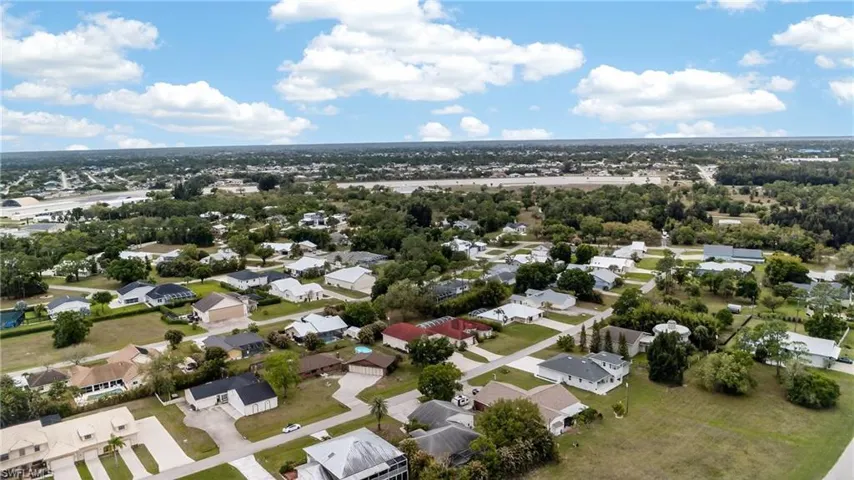 6890 Circle Dr, Fort Myers, Florida 33905