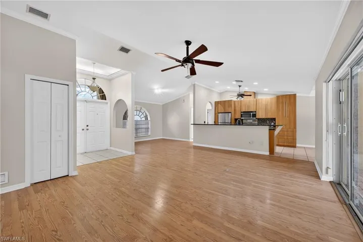6890 Circle Dr, Fort Myers, Florida 33905