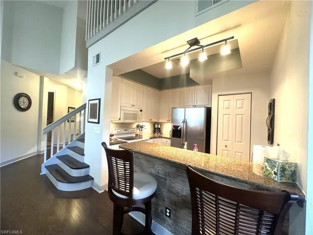 14907  Sterling Oaks  DR, Naples, FL 34110