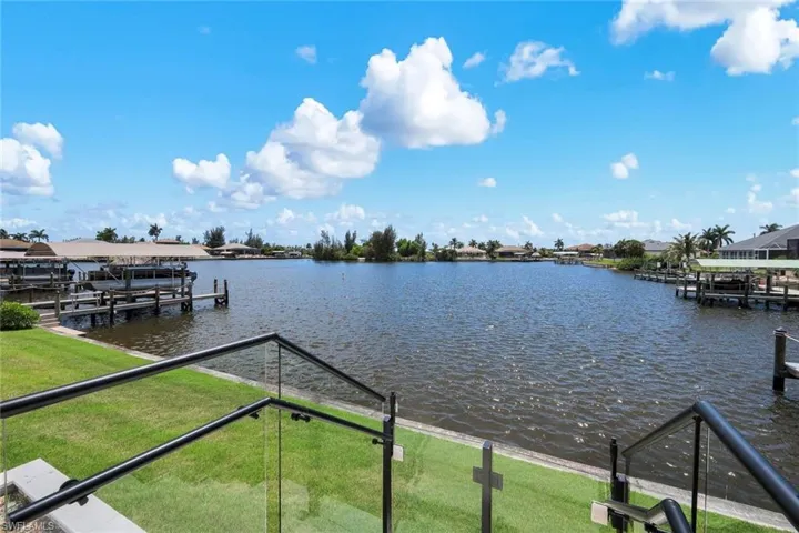 432 Burnt Store Rd S, Cape Coral, Florida 33991