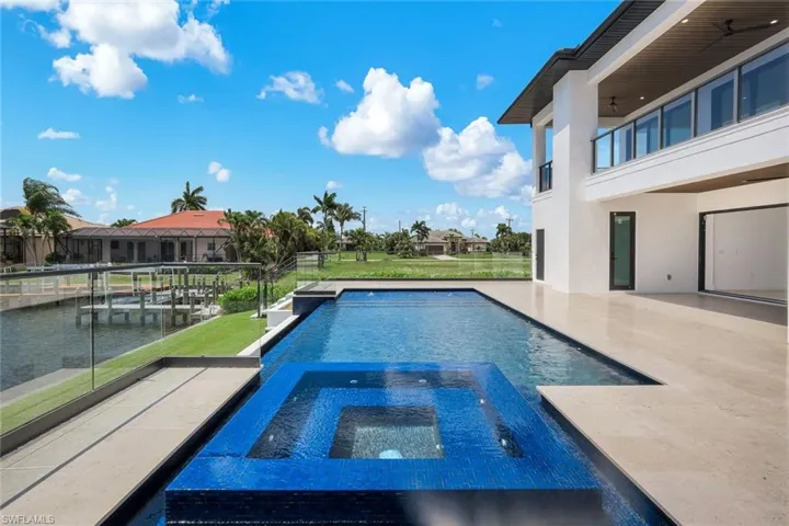432 Burnt Store Rd S, Cape Coral, Florida 33991