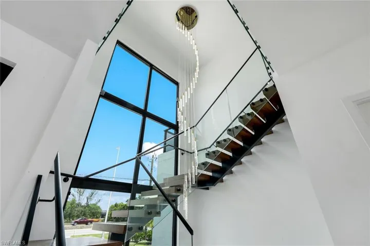 432 Burnt Store Rd S, Cape Coral, Florida 33991